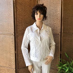 NABI design white jacket